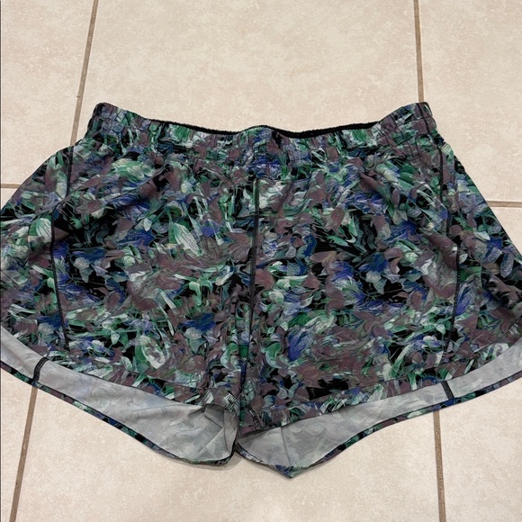 lululemon athletica Blue and Green Patterned Athletic Shorts - Picture 1 of 3